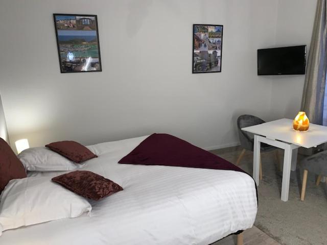 Appartement Rez De Chaussee Gold Beach Bayeux Bagian luar foto